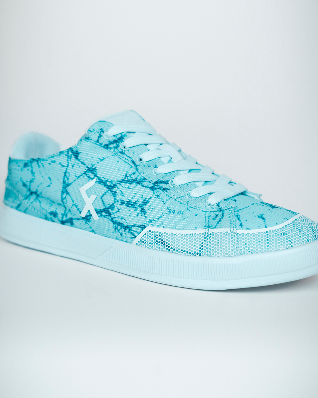 Explore U triksesko – Cracked Ice