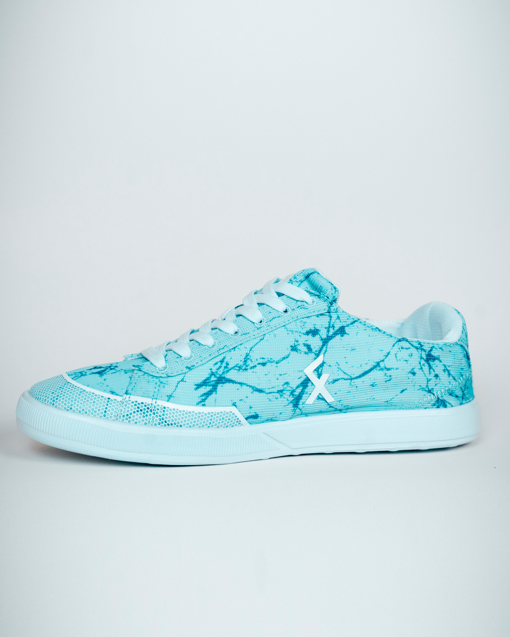 Explore U triksesko – Cracked Ice