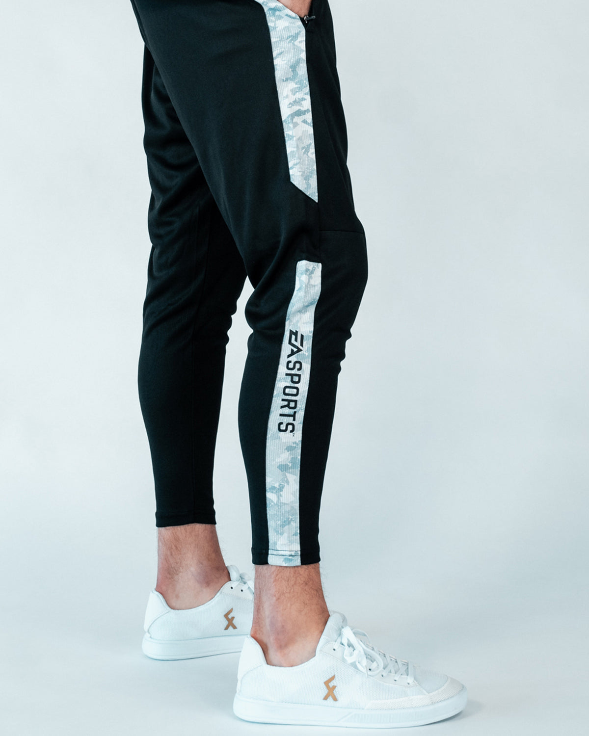White Noise Camo Pants - EA Sports