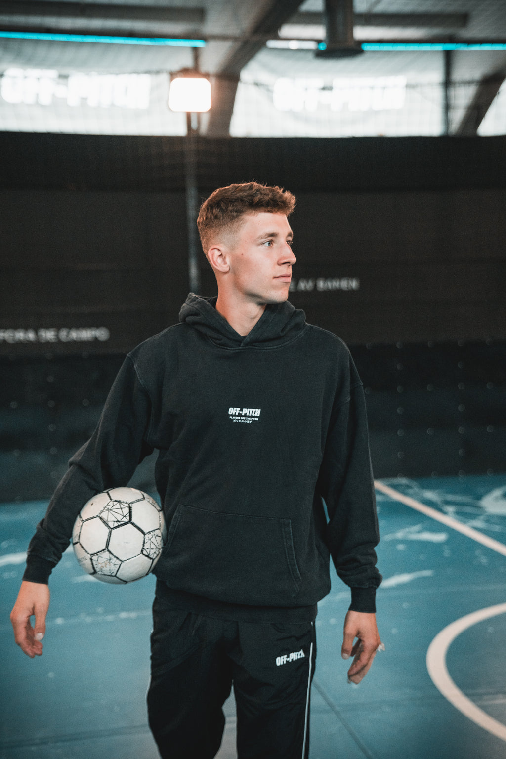 Players off the pitch hoodie - acid washed