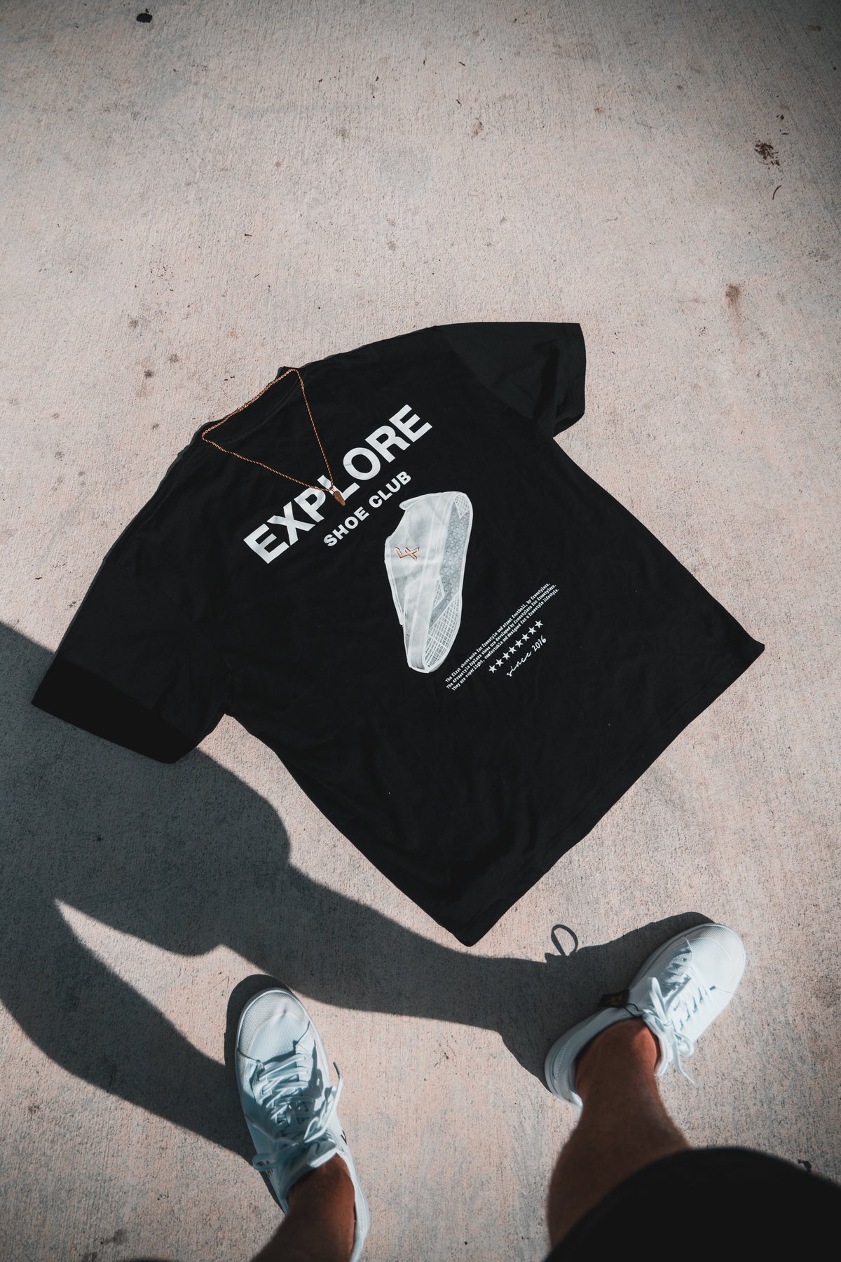 Explore shoe club t-shirt - Black