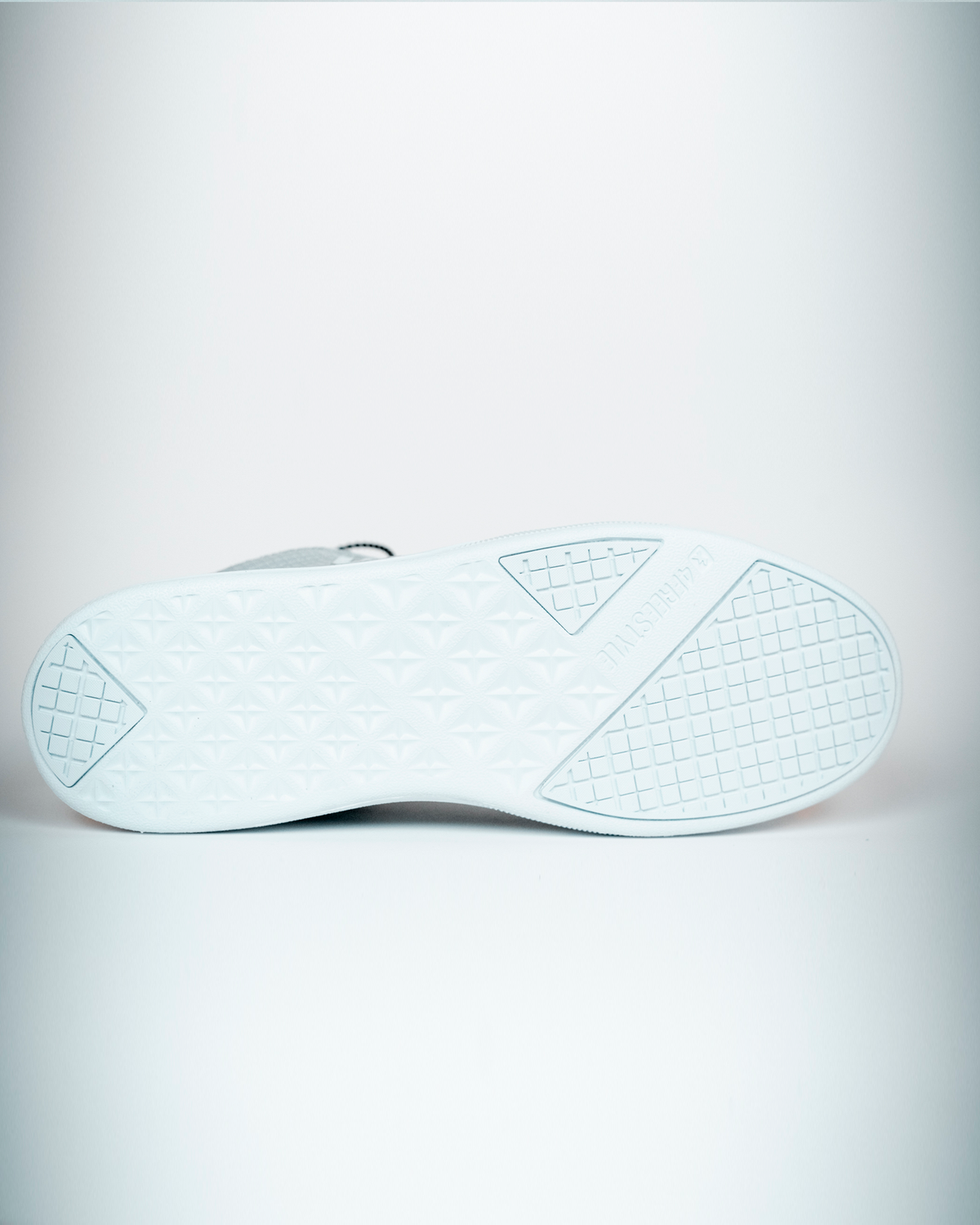 Hybrid street football shoes
