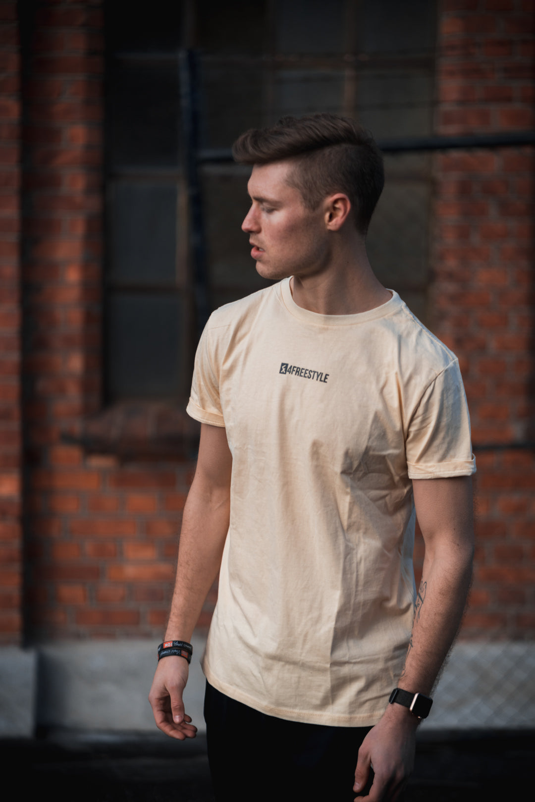 Small Logo T-shirt - Yellow
