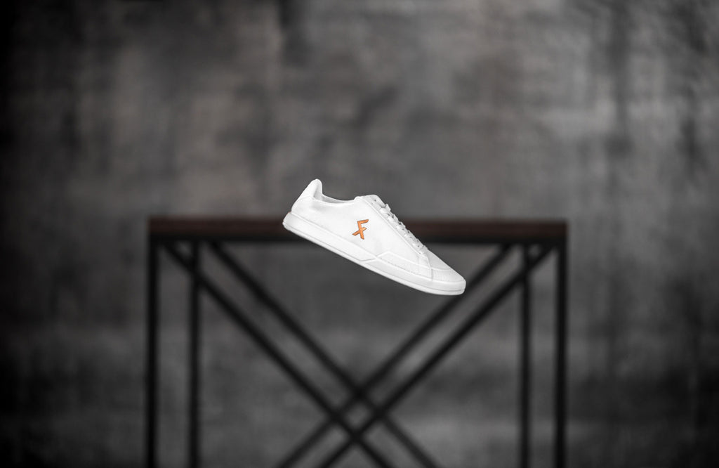 Explore III Freestyle and Street football shoes White