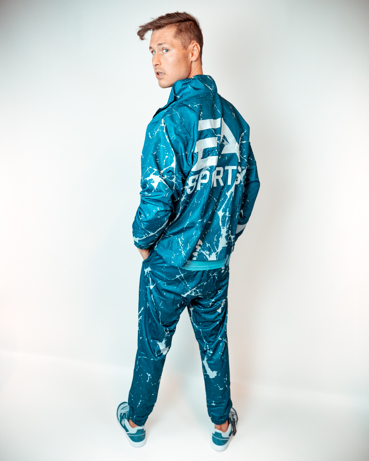 Off-Pitch x EA Sports cracked ice jacket Dark blue