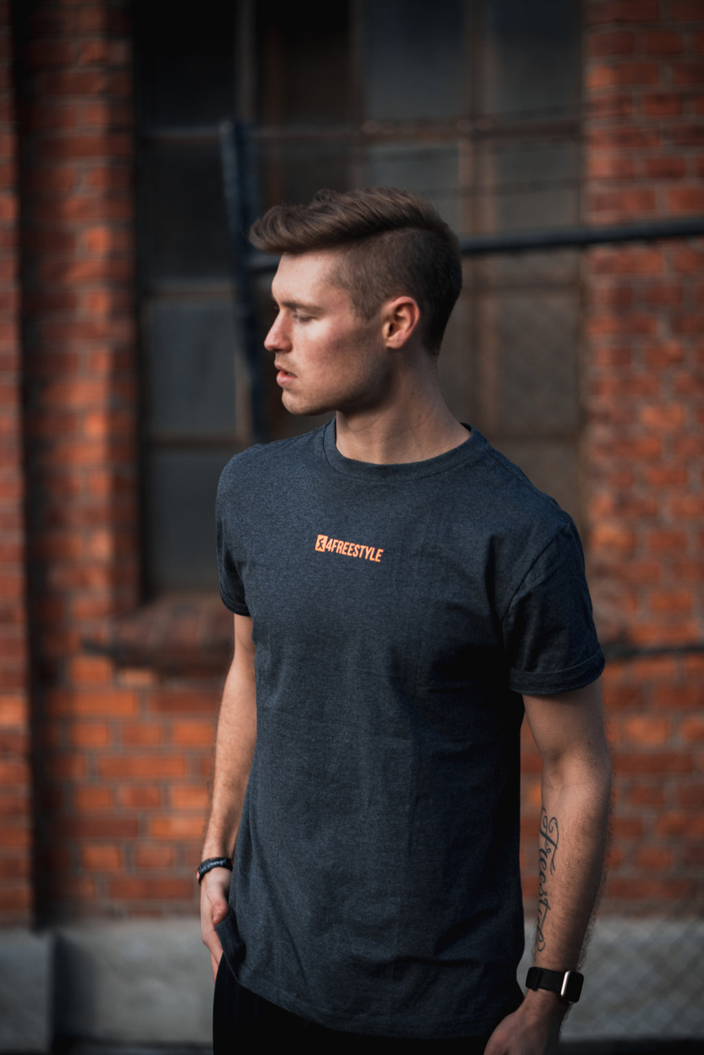 Small Logo T-shirt - Dark Grey